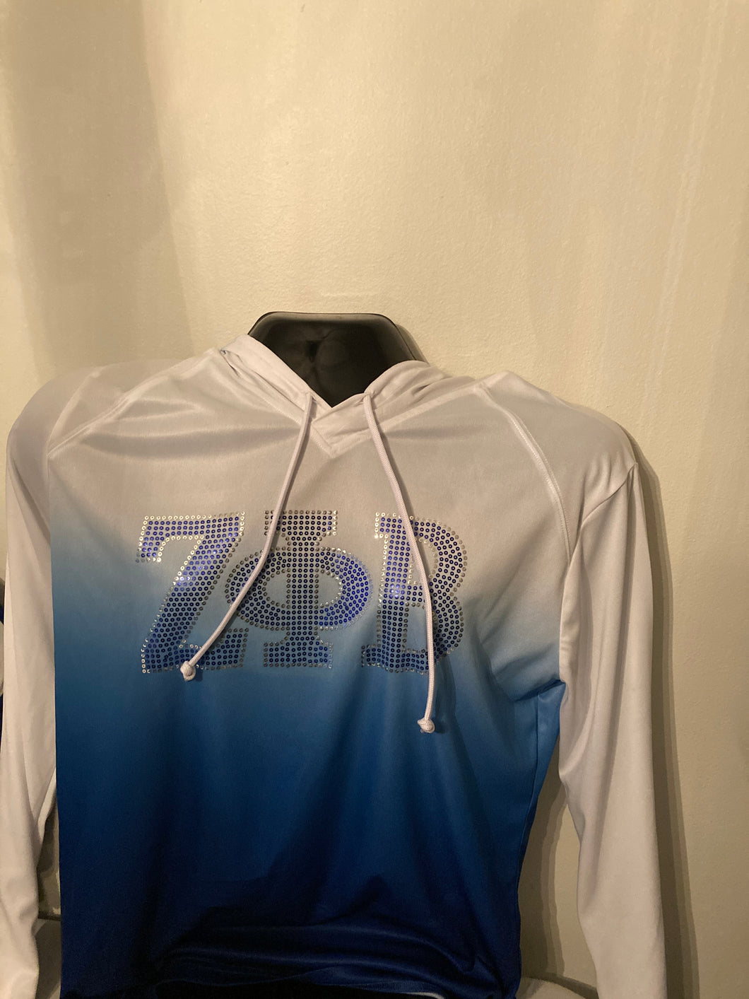 Hombre hoodie w/sequins